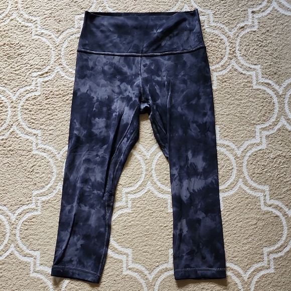 lululemon athletica Pants - Lululemon Align Crop 21" in Diamond Dye Pitch Grey Graphite Grey GUC